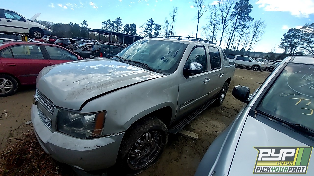 2007 CHEVROLET AVALANCHE available for parts