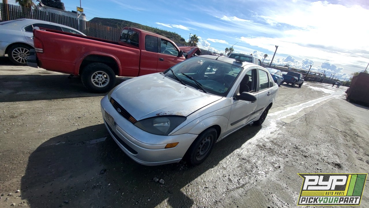 2003 FORD FOCUS partes disponibles