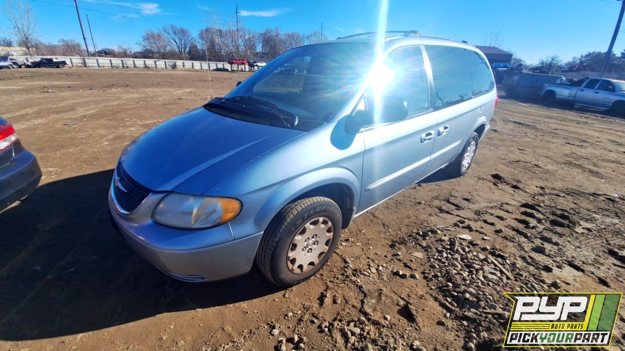 2003 CHRYSLER TOWN & COUNTRY partes disponibles