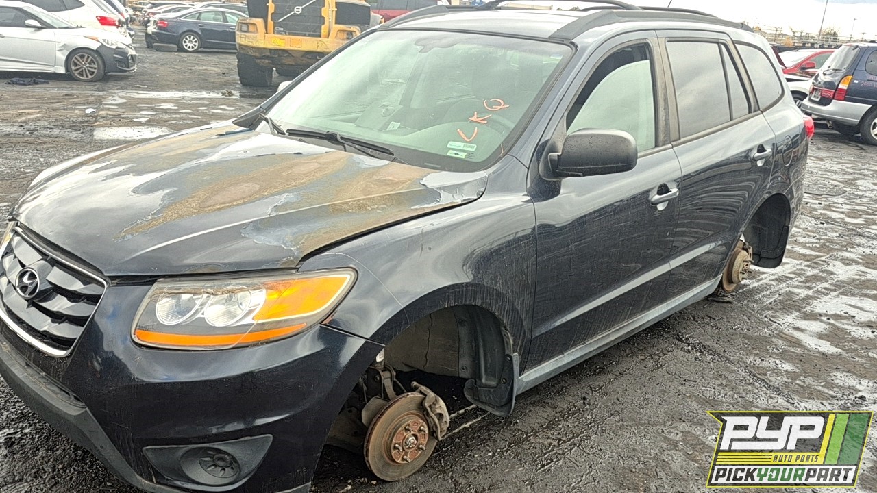 2011 HYUNDAI SANTA FE available for parts