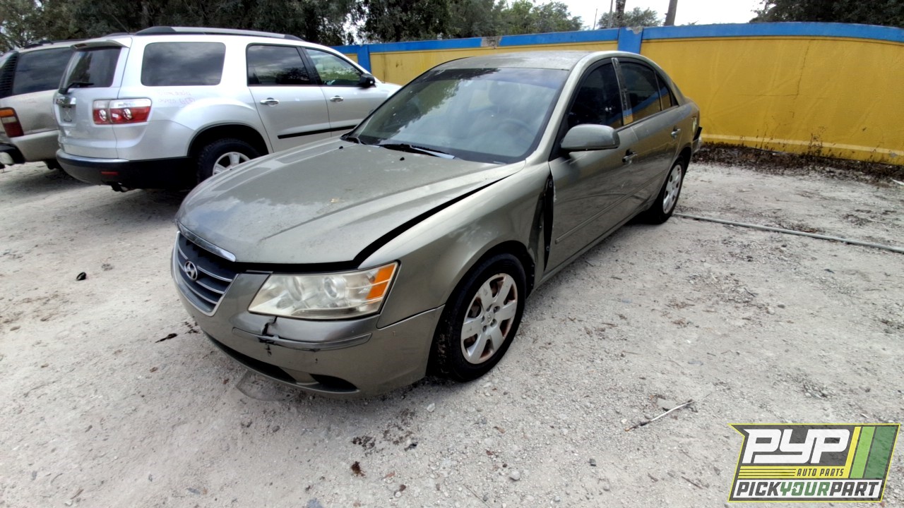 2010 HYUNDAI SONATA available for parts