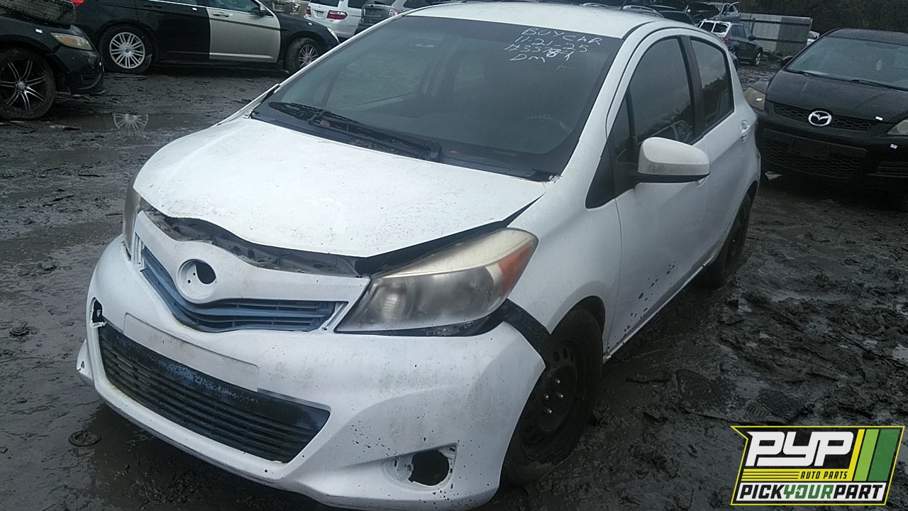 2013 TOYOTA YARIS partes disponibles