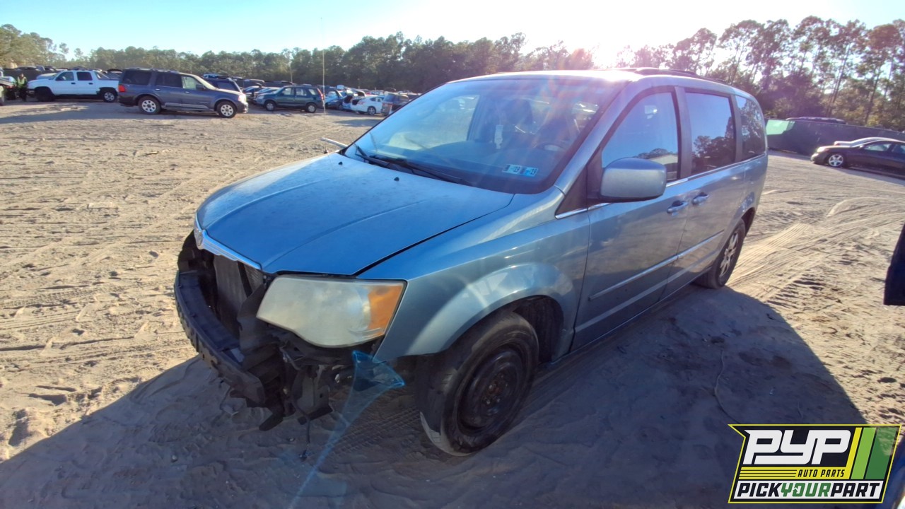 2009 CHRYSLER TOWN & COUNTRY available for parts