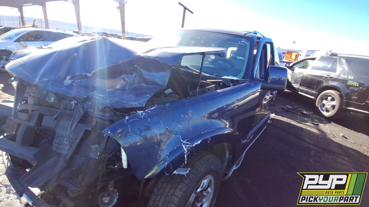 2004 LINCOLN AVIATOR available for parts