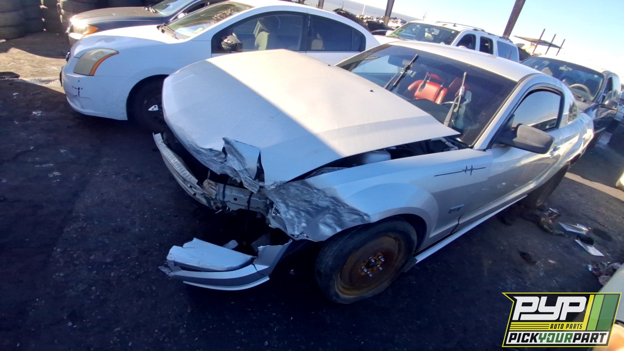 2005 FORD MUSTANG available for parts