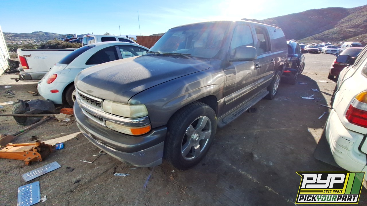 2001 CHEVROLET SUBURBAN 1500 available for parts