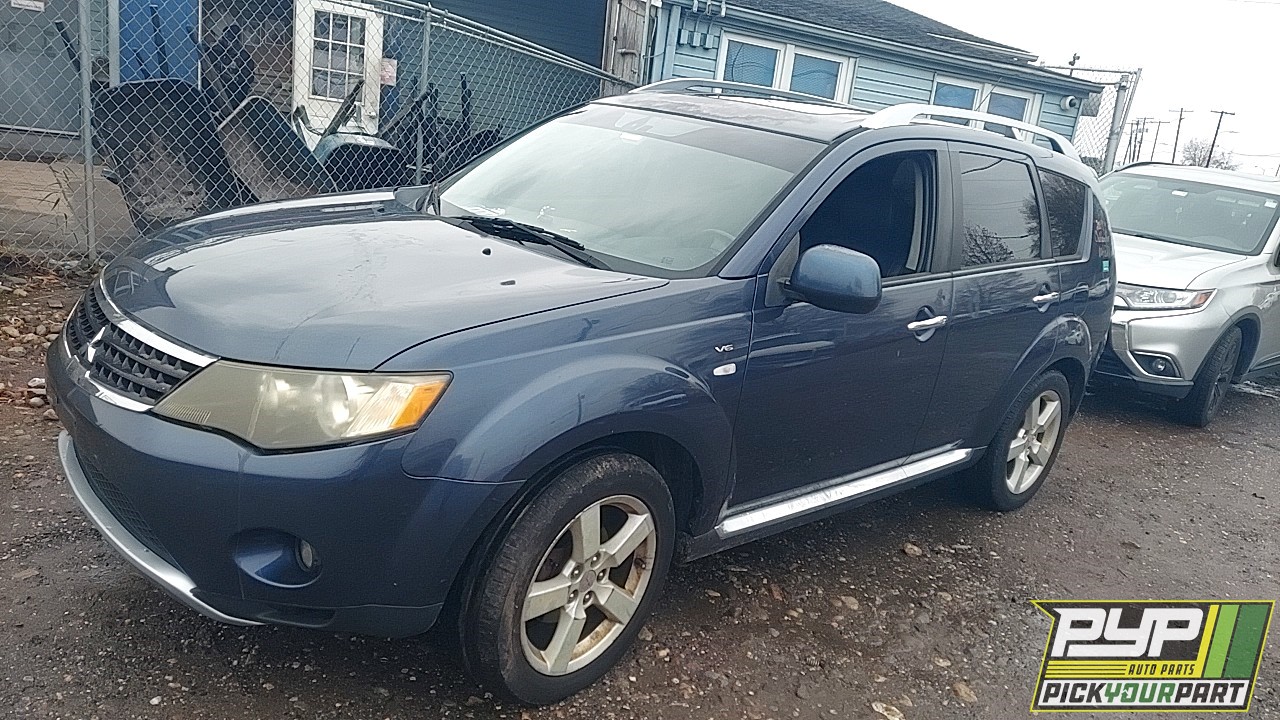 2009 MITSUBISHI OUTLANDER available for parts