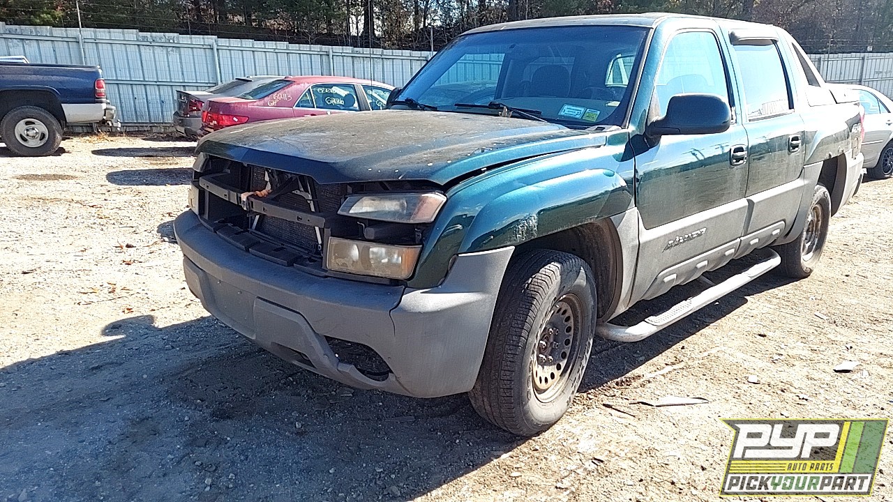 2002 CHEVROLET AVALANCHE 1500 available for parts
