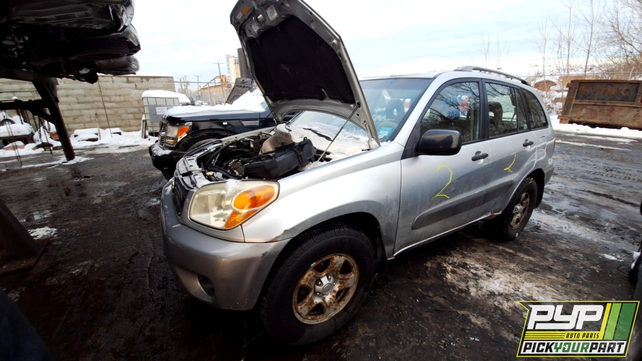 2004 TOYOTA RAV4 partes disponibles