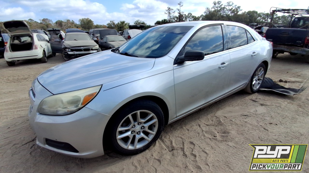 2013 CHEVROLET MALIBU partes disponibles