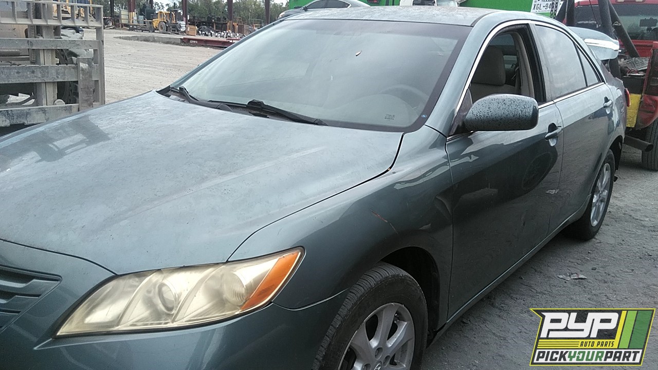 2009 TOYOTA CAMRY partes disponibles