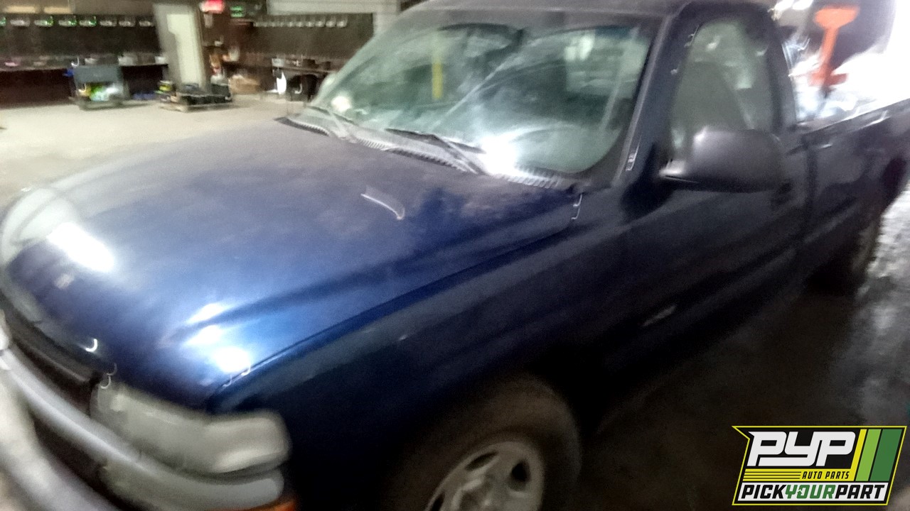2001 CHEVROLET SILVERADO 1500 available for parts