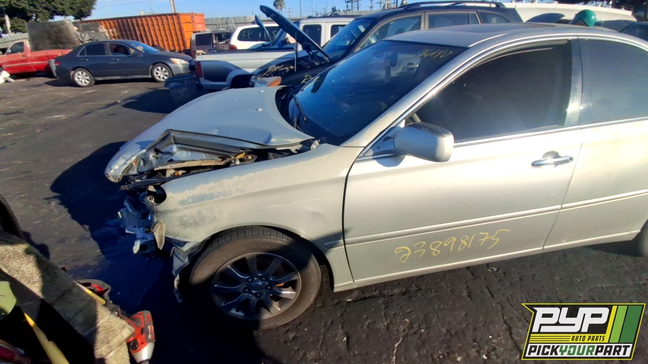 2003 LEXUS ES300 partes disponibles