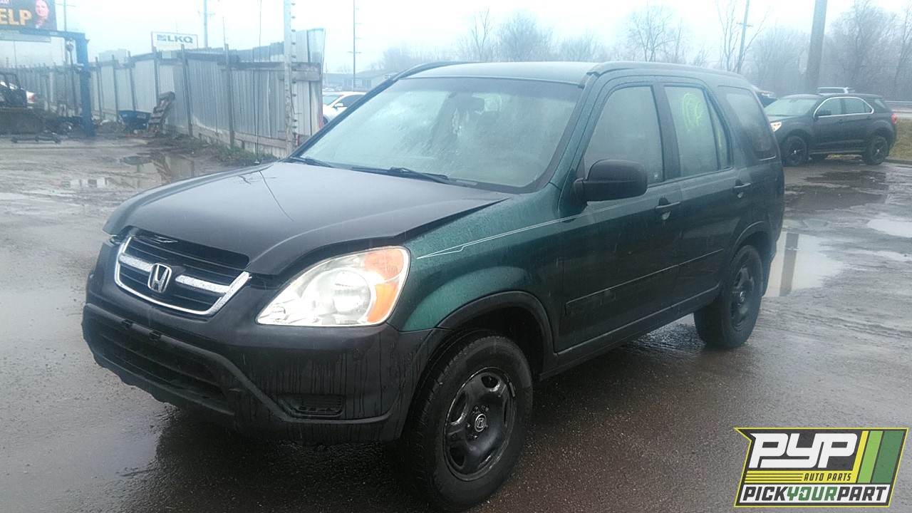 2004 HONDA CR-V available for parts