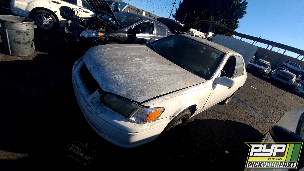 2000 TOYOTA CAMRY available for parts