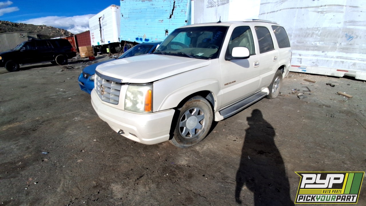 2003 CADILLAC ESCALADE partes disponibles