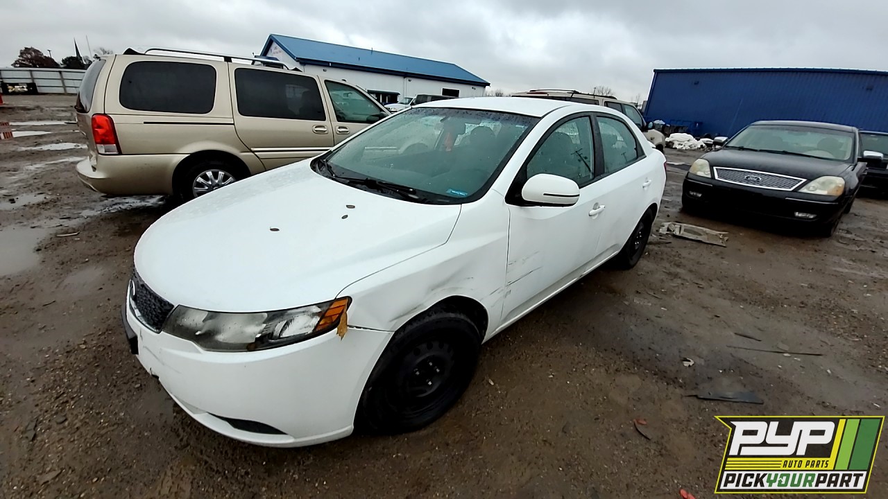 2013 KIA FORTE partes disponibles