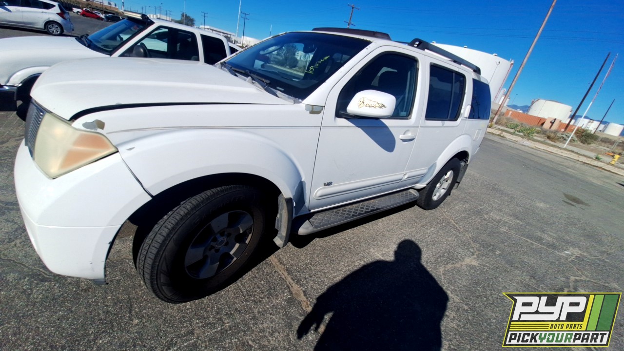 2006 NISSAN PATHFINDER partes disponibles