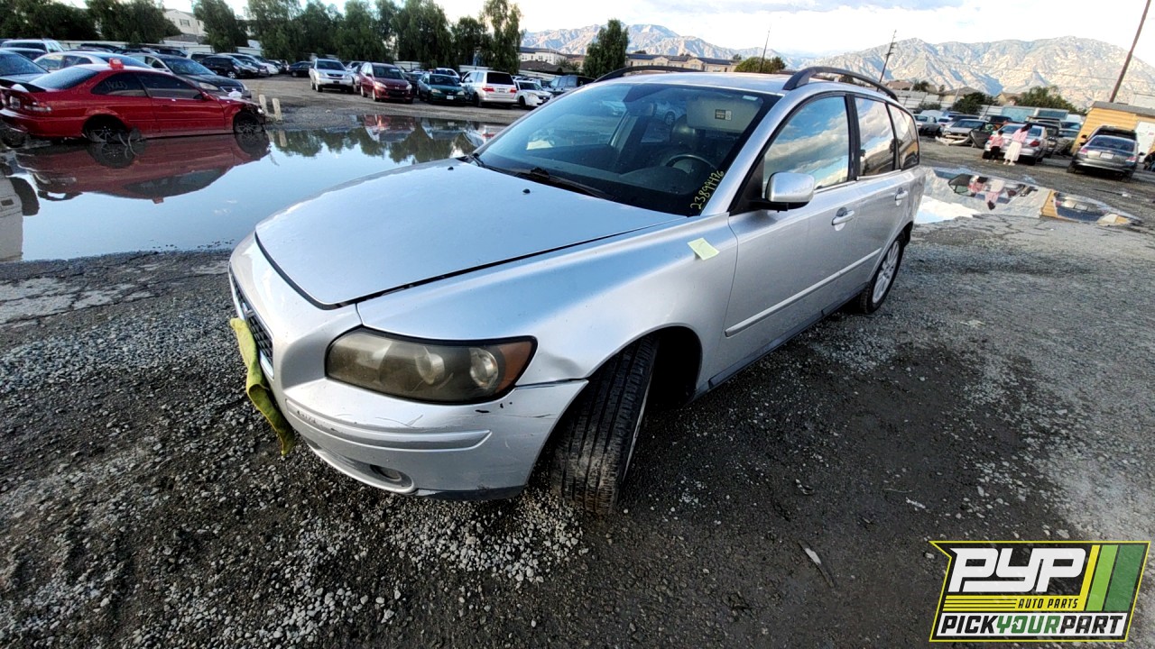 2005 VOLVO V50 available for parts