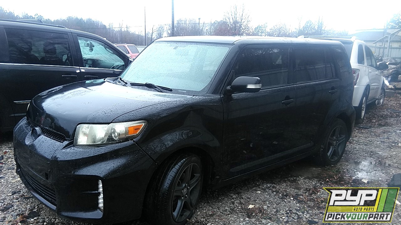 2013 SCION XB partes disponibles