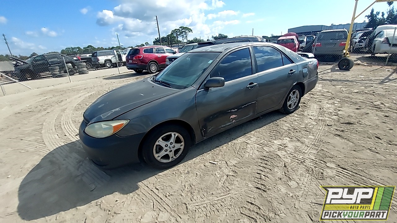 2002 TOYOTA CAMRY partes disponibles