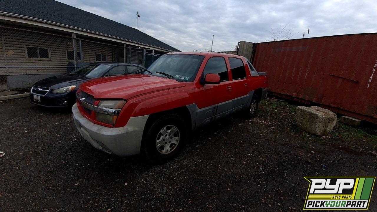 2002 CHEVROLET AVALANCHE 1500 available for parts