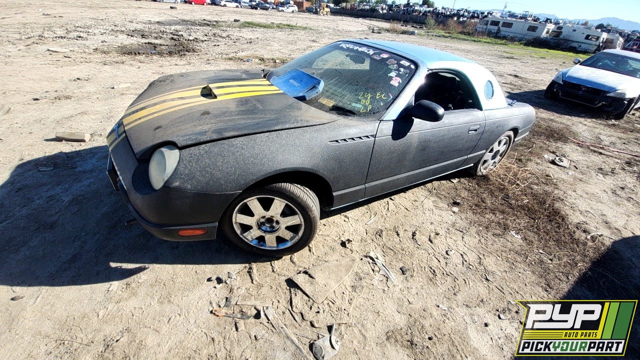 2002 FORD THUNDERBIRD available for parts