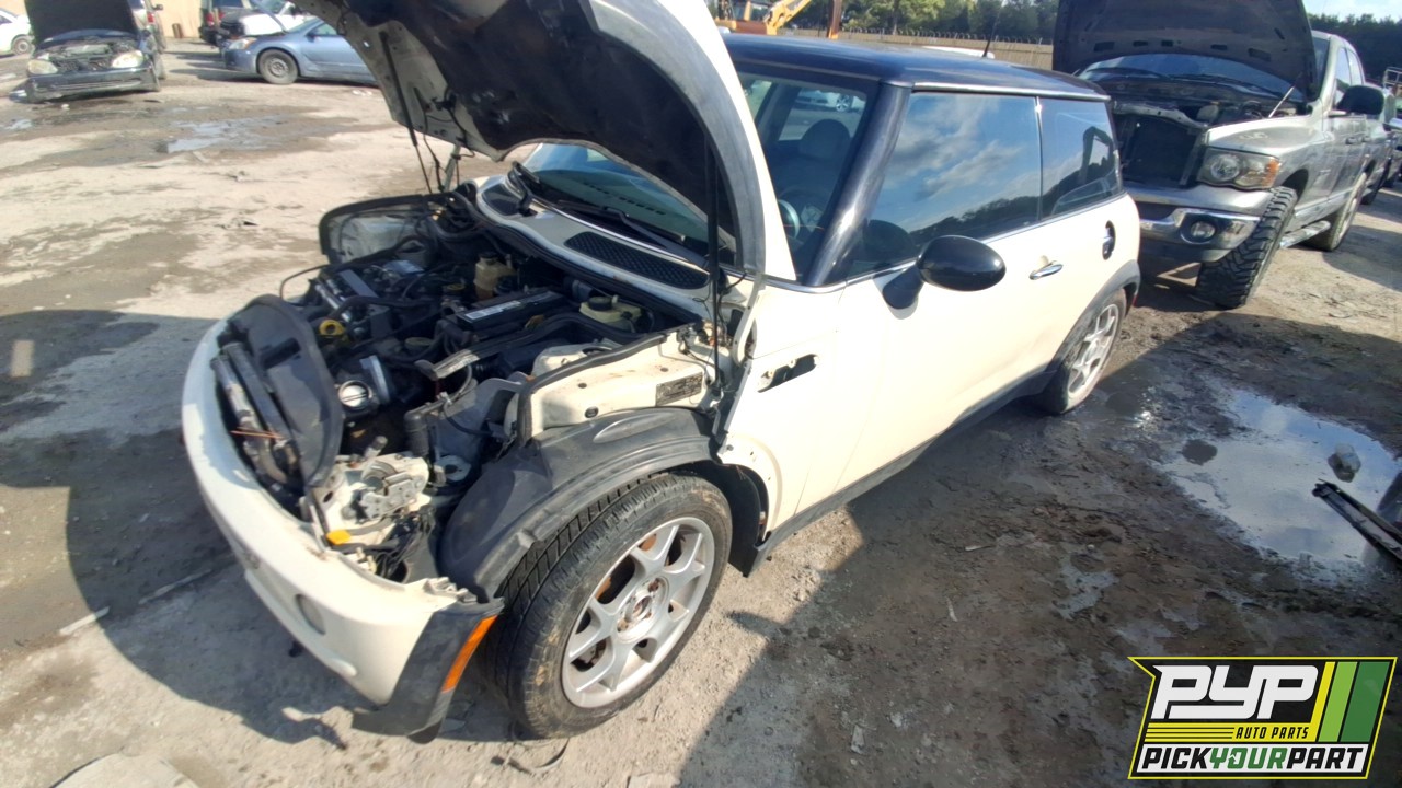 2003 MINI COOPER partes disponibles