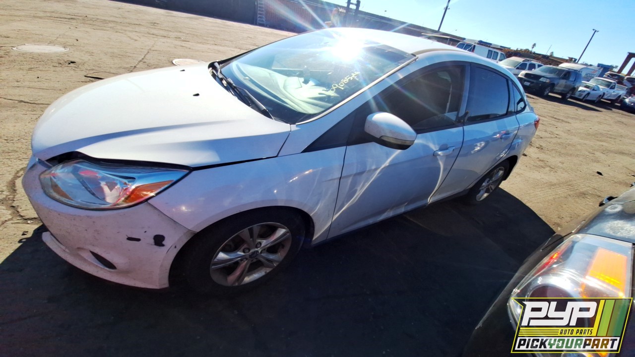 2013 FORD FOCUS partes disponibles