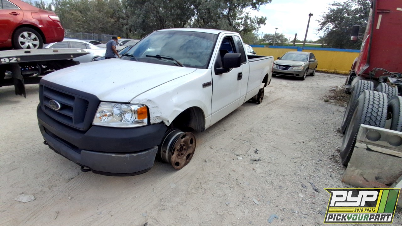 2005 FORD F-150 available for parts