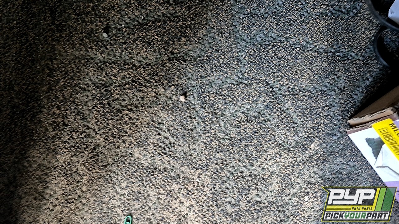 2008 PONTIAC G5 partes disponibles