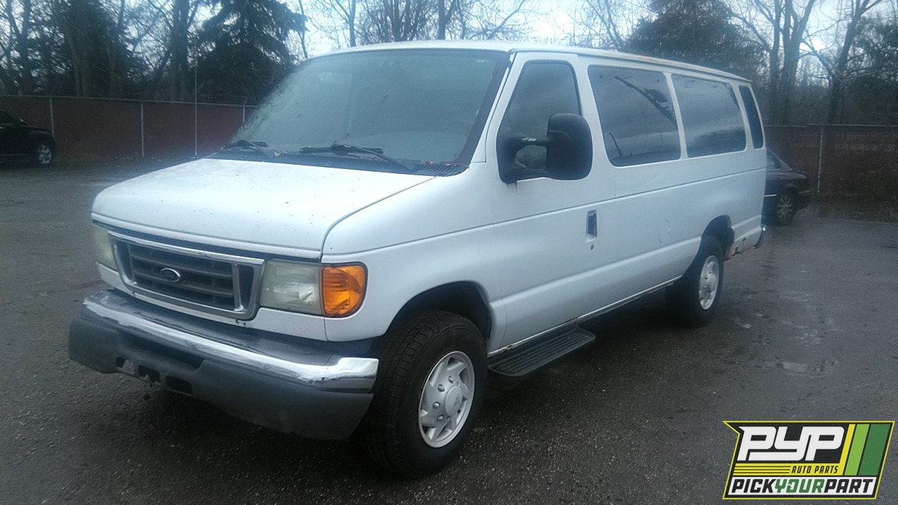 2005 FORD E-350 CLUB WAGON available for parts