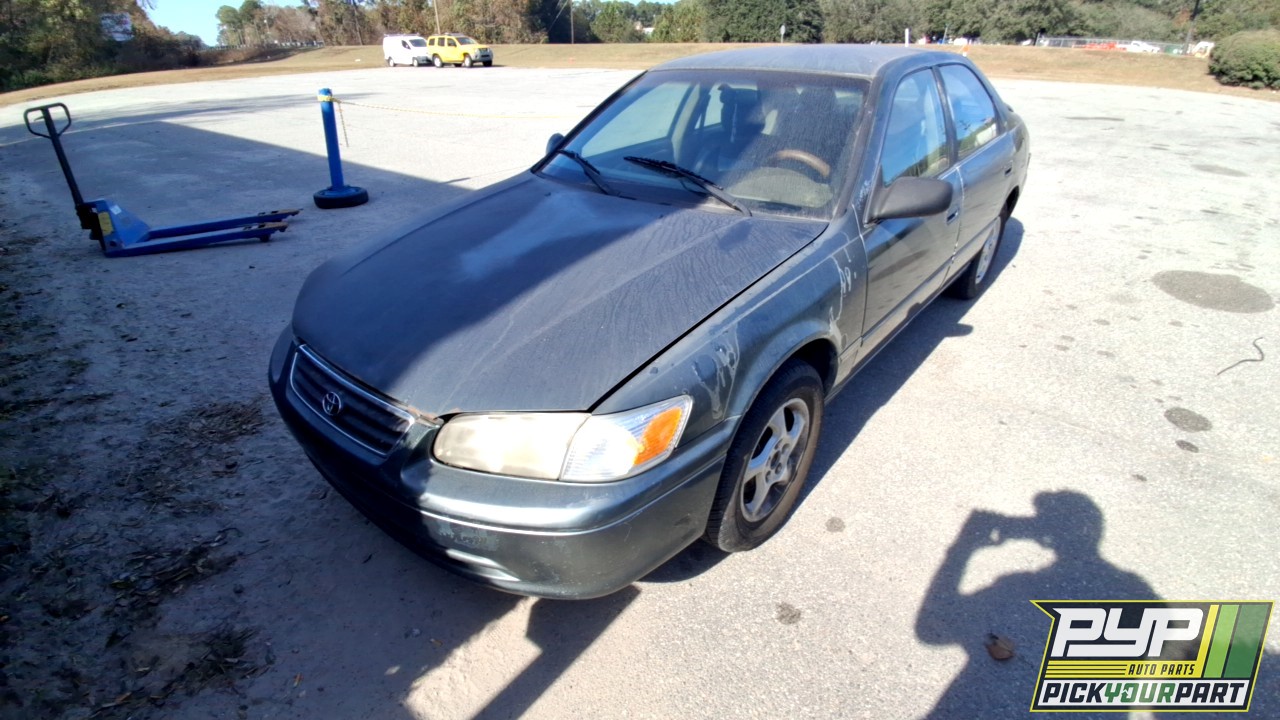 2000 TOYOTA CAMRY partes disponibles