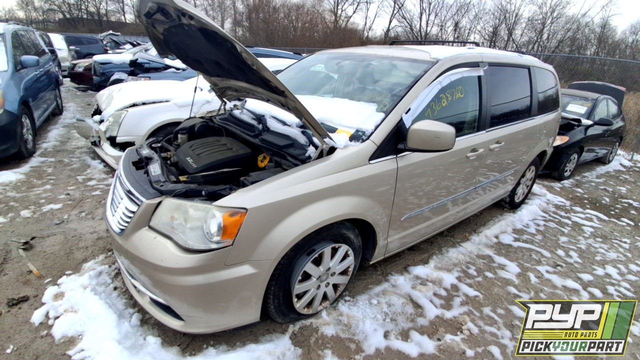 2014 CHRYSLER TOWN & COUNTRY partes disponibles