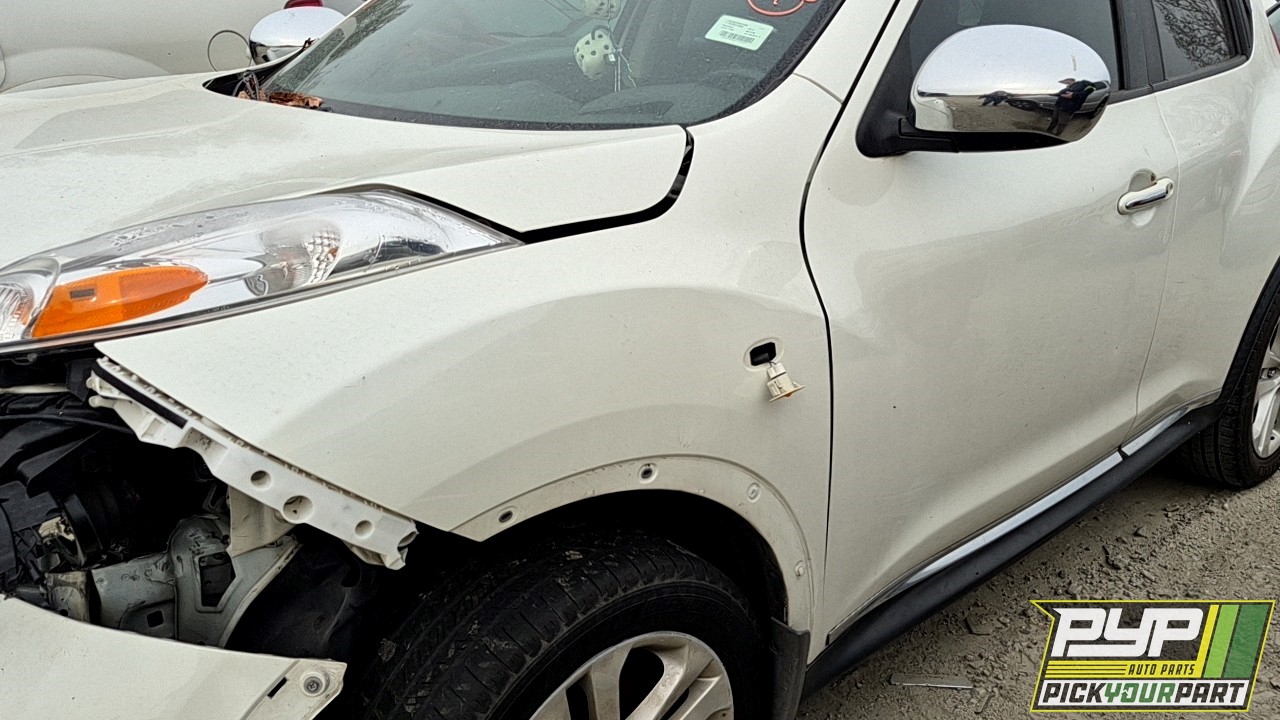 2013 NISSAN JUKE partes disponibles