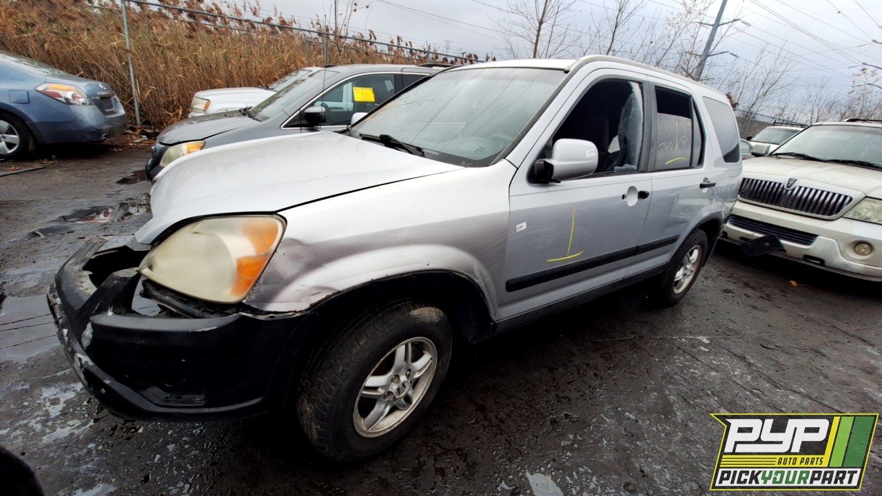 2004 HONDA CR-V available for parts