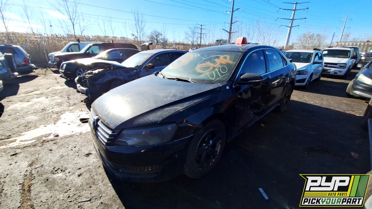 2012 VOLKSWAGEN PASSAT partes disponibles