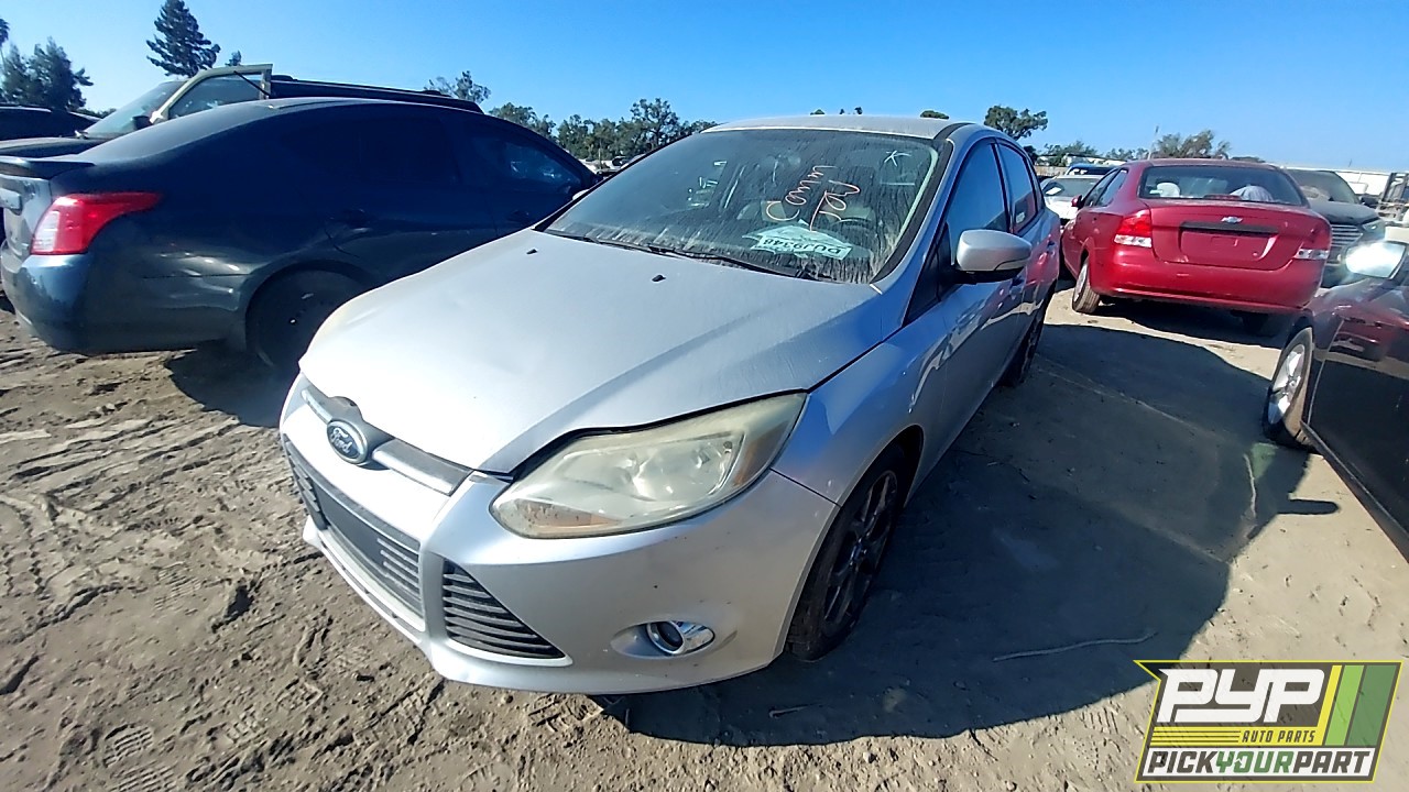 2013 FORD FOCUS partes disponibles