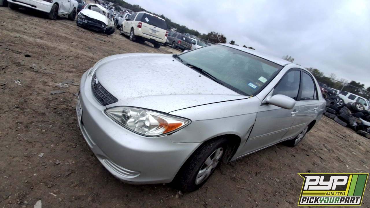 2003 TOYOTA CAMRY partes disponibles