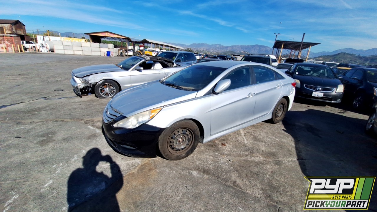 2014 HYUNDAI SONATA available for parts