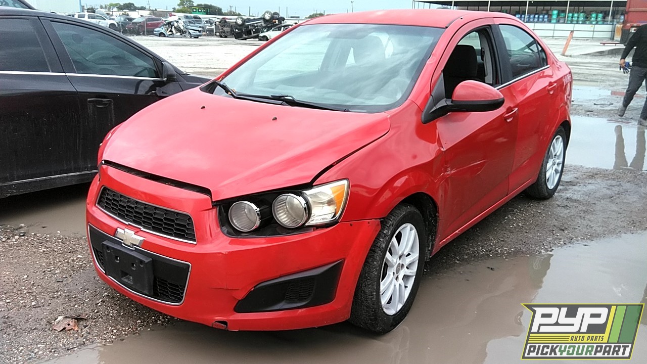2016 CHEVROLET SONIC partes disponibles