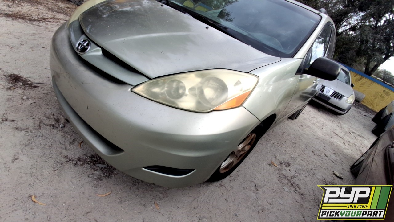 2006 TOYOTA SIENNA available for parts