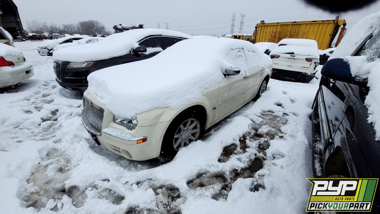 2005 CHRYSLER 300 available for parts