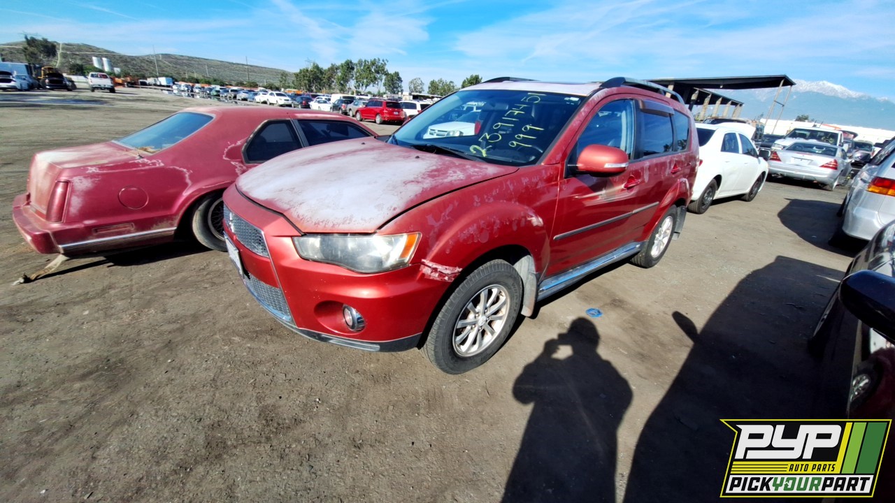 2011 MITSUBISHI OUTLANDER available for parts