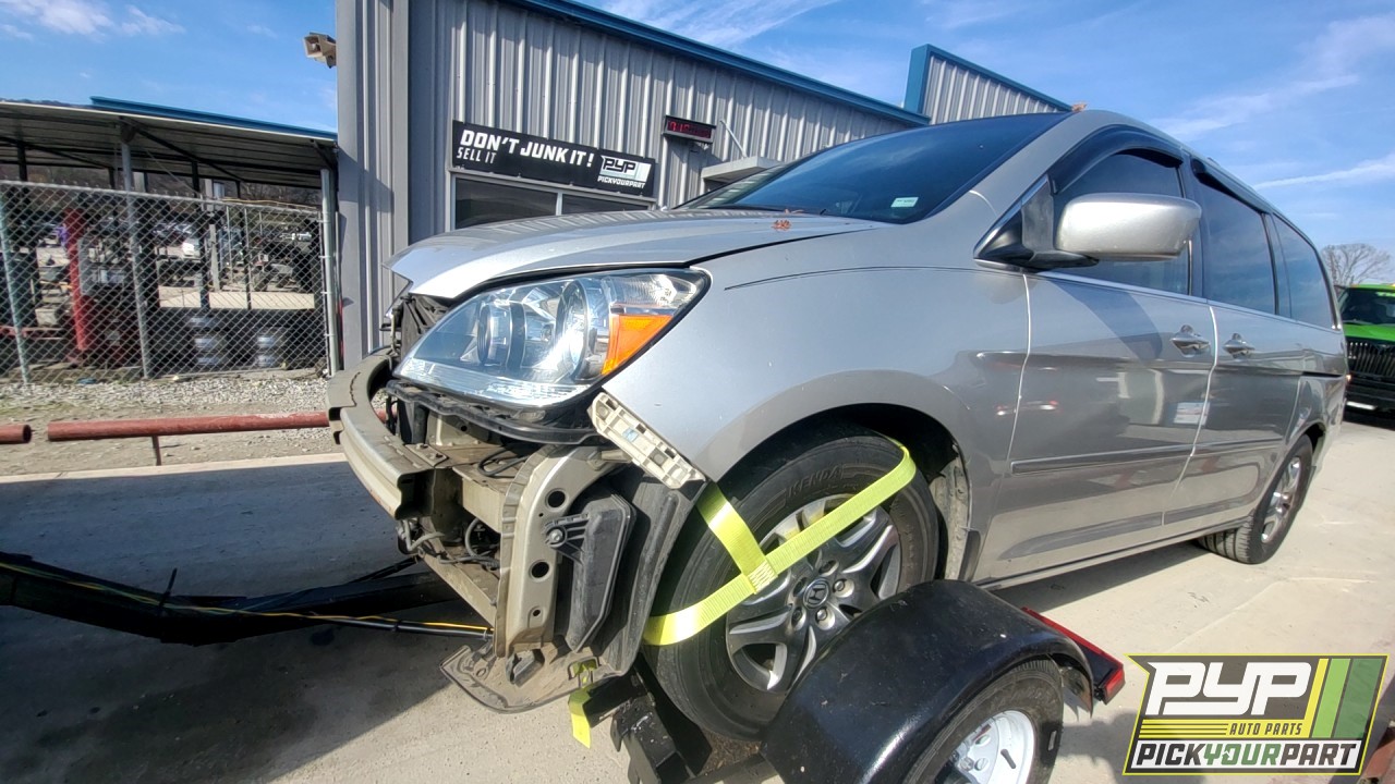 2006 HONDA ODYSSEY available for parts