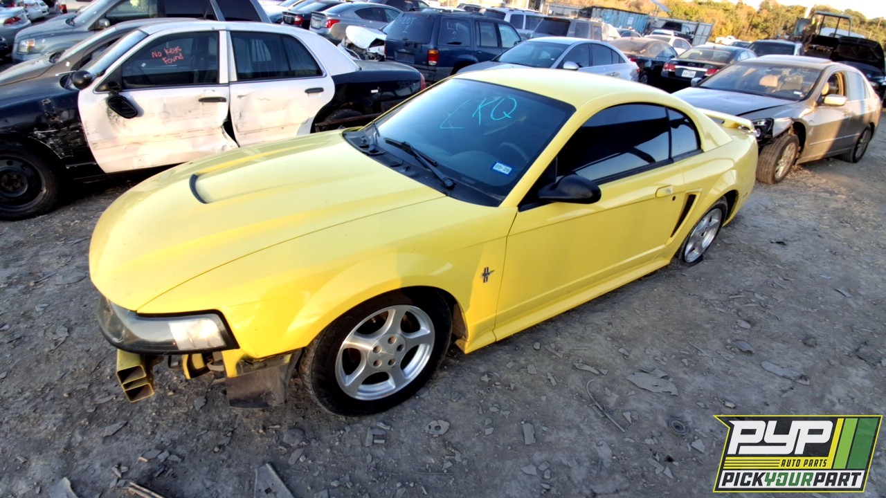 2003 FORD MUSTANG partes disponibles