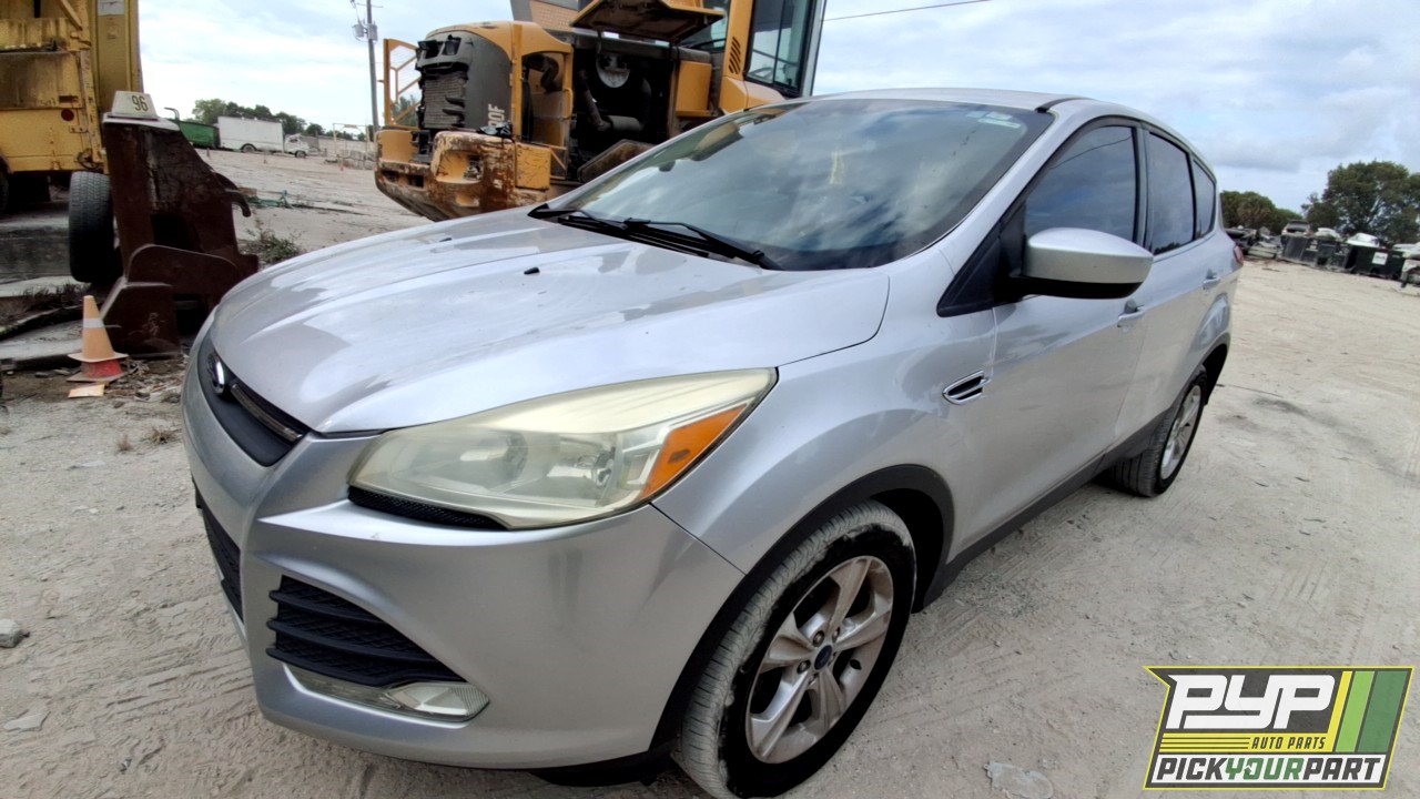 2015 FORD ESCAPE available for parts