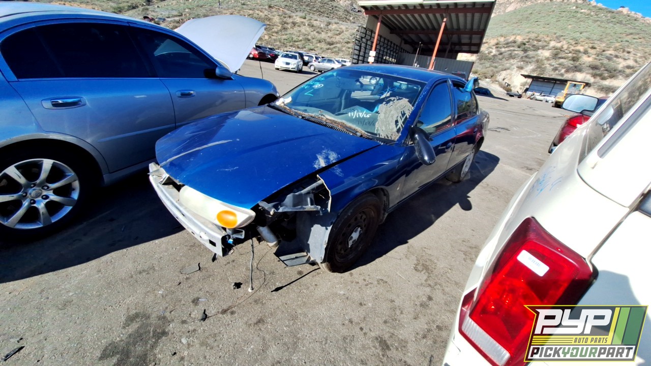 2001 SATURN SL2 available for parts