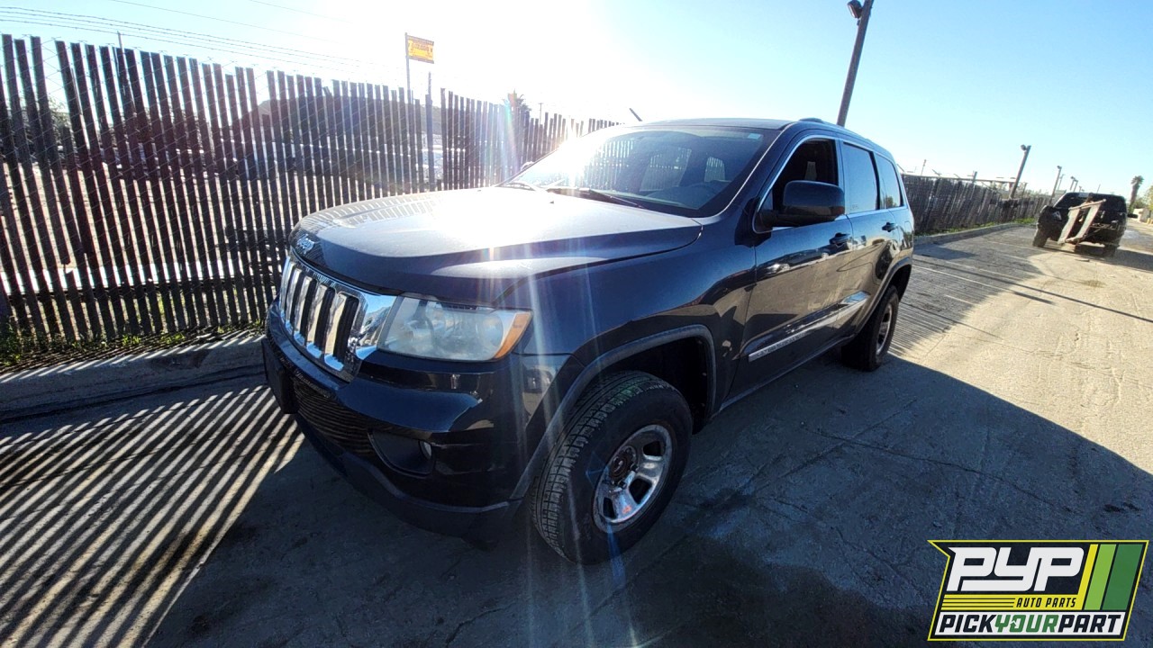 2012 JEEP GRAND CHEROKEE partes disponibles