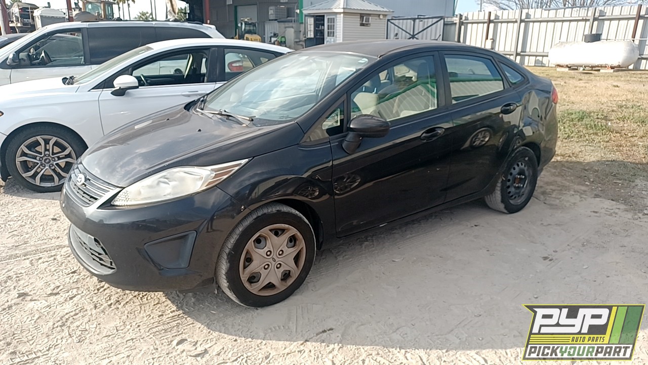 2013 FORD FIESTA partes disponibles
